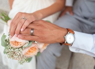 El programa «Casamos» de la TVG busca parejas que se casen este verano