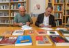 Tui recibe más de 100 libros para ampliar su colección sobre memoria democrática