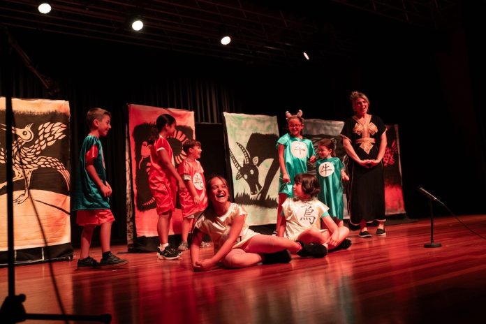 Escola Municipal de Teatro-Tomino