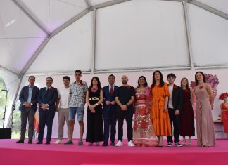 Touriñán conquista la Festa da Rosa en una multitudinaria jornada que ensalza las tradiciones de Mos