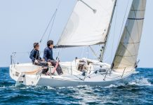 Las Rías Baixas ponen a prueba a las mejores tripulaciones de A Dos de Galicia