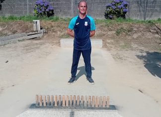 José R. Fernández firma un histórico doblete para el Club Bolos Baredo