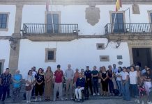 Baiona muestra su solidaridad con las víctimas de los terremotos de Venezuela con un minuto de silencio