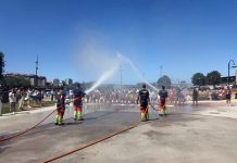 El Móllate por la Esclerosis Múltiple contará con el ya tradicional manguerazo solidario de los bomberos