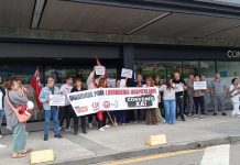 El personal de la lavandería de los hospitales vigueses inicia movilizaciones para exigir un convenio digno