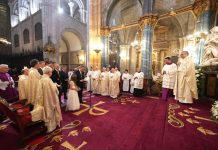 Tui reivindica el municipalismo y llama al diálogo en la histórica Ofrenda del Antiguo Reino de Galicia