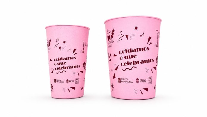 Vasos con patas