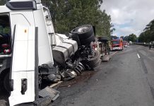 Controlado el vertido de gasóleo en Mos tras el vuelco de un camión cisterna