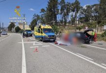 Dos fallecidos y cuatro heridos graves en una colisión frontal en O Porriño