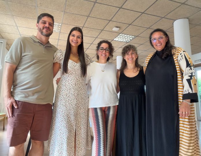 Almorzo de coidados entre profesionais porriño