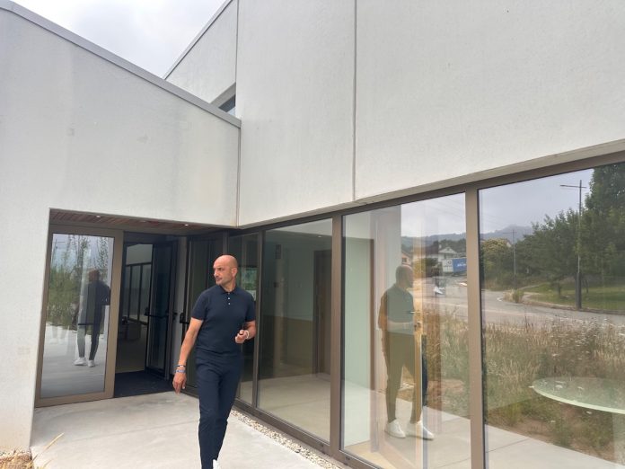 As novas escolas infantis munic ipais de Pontellas e Budiño