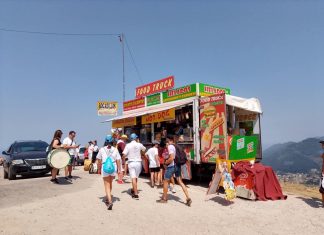Las Comunidades de Montes de A Guarda y Camposancos regulan la venta ambulante del Domingo do Monte