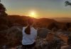 El Monte Aloia invita a descubrir sus formas más sorprendentes en una ruta familiar al atardecer