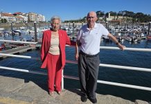 La Cofradía de Baiona homenajea a sus veteranos del mar en las fiestas del Carmen