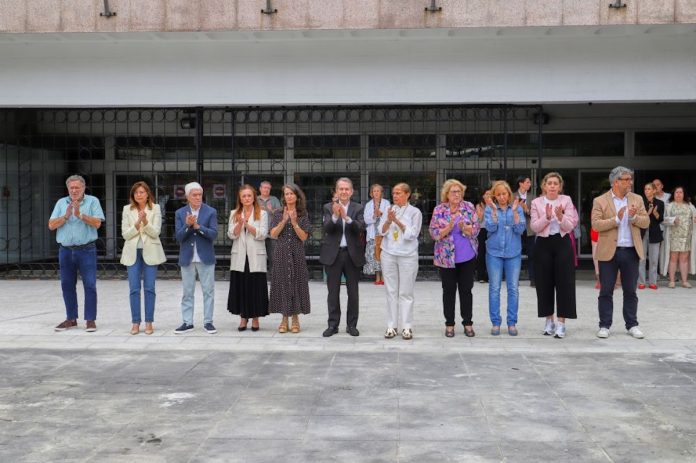 minuto de silencio victimas incendio Almeria-Vigo
