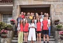 El Club Natación Mos recibe el reconocimiento a una temporada llena de éxitos