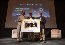 El Gobierno y la ONCE repartirán dos millones de gafas gratuitas para observar con seguridad el eclipse de sol