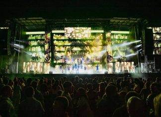 París de Noia y La Banda de Ayer encabezan las fiestas de la Virxe do Carme en Praia América