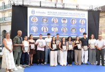 O Porriño reconoce la excelencia académica de 12 estudiantes con las Bolsas Antonio Palacios