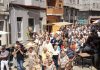 La tradicional subasta de San Benito reúne a cientos de personas en O Porriño y bate su récord de recaudación