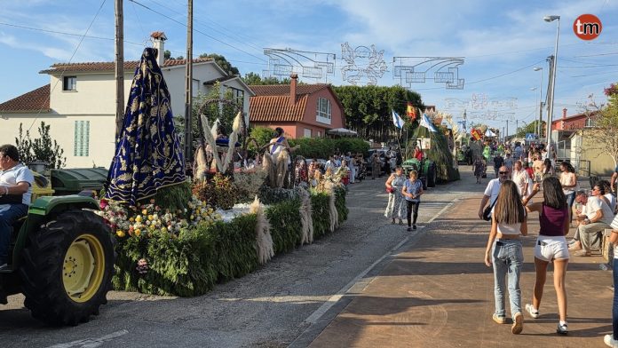 desfile carrozas amorin 26