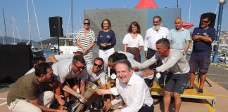 El Deep Blue 2.1, de Vicente Cid, nuevo campeón de la Regata Rías Baixas