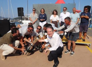El Deep Blue 2.1, de Vicente Cid, nuevo campeón de la Regata Rías Baixas