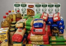 Campaña de recogida de alimentos para el Comedor de la Esperanza de Vigo