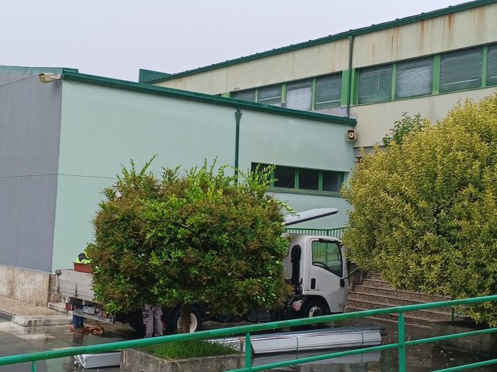 INICIO OBRAS CUBIERTA GIMNASIO CEP SABARÍS