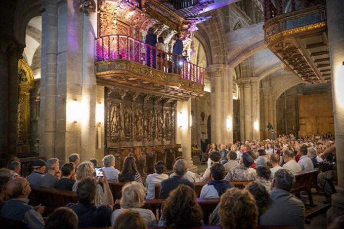 Silvia Marquez órgano de la Catedral de Tui