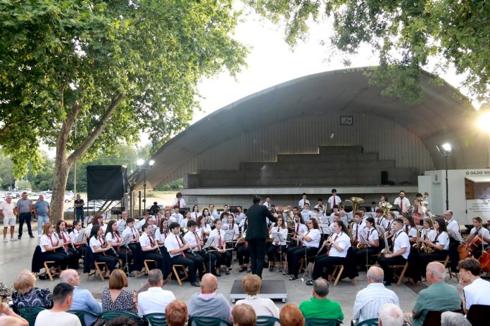 BANDA DE MÚSICA CULTURAL DE SALCEDA