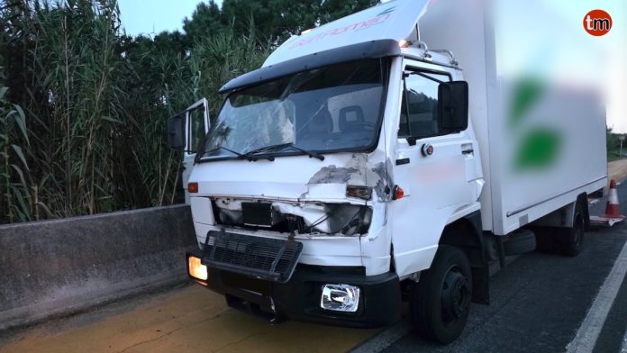 camion caballo oia