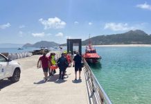Evacuado un turista de 70 años tras sufrir una caída de consideración en las Illas Cíes
