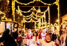 La Navidad llega antes a Cerveira con un mercado en el centro histórico