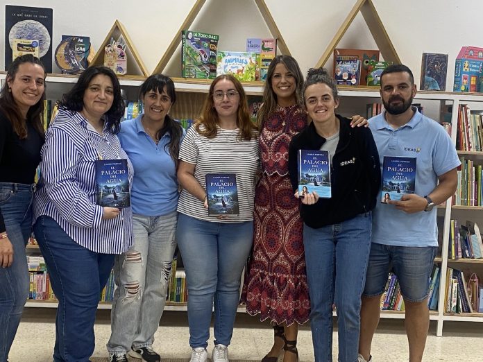 Presentación libro de Laura Portas-Baiona