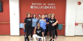 Nunca es tarde para bailar: la escuela HuslingDance de Sabarís que une generaciones