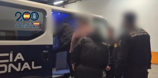 Tres detenidos en Vigo por estafar más de 19.500 euros a comercios de compraventa de oro
