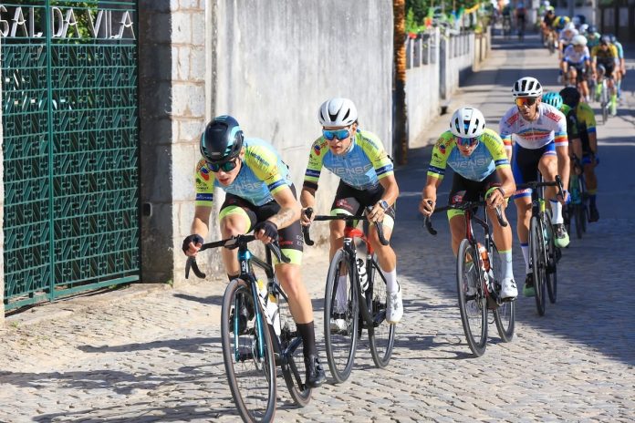 Maçás de Dona María Team Oiense – Escuela Estévez