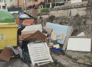 Baiona refuerza la vigilancia sobre el depósito incorrecto de residuos en la vía pública