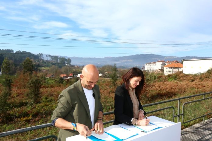 sinatura convenio vivienda publica porrino