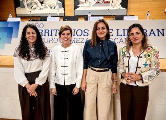 Sandra González lleva el modelo de transformación de Tomiño a la Universidade de Santiago