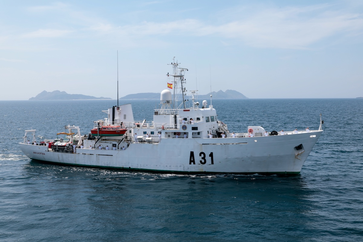 asiste-a-bordo-del-buque-de-accin-martima-audaz-a-la-revista-naval-presidida-por-sm-el-rey-felipe-vi-foto-rubn-somontemde 55301298878 o